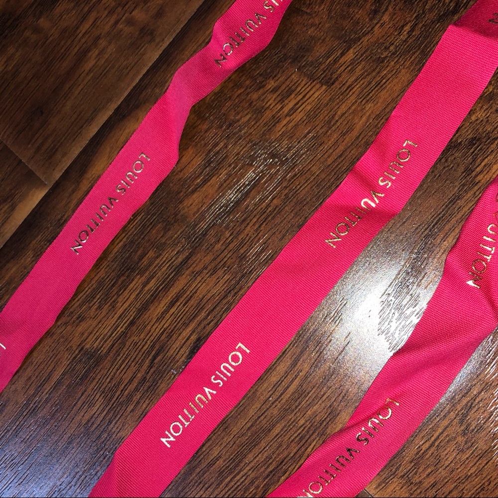 Louis Vuitton Red Ribbons